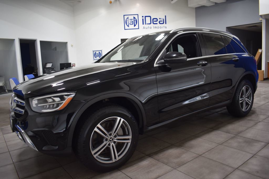 Used 2022 Mercedes-Benz GLC 300 4MATIC image 1