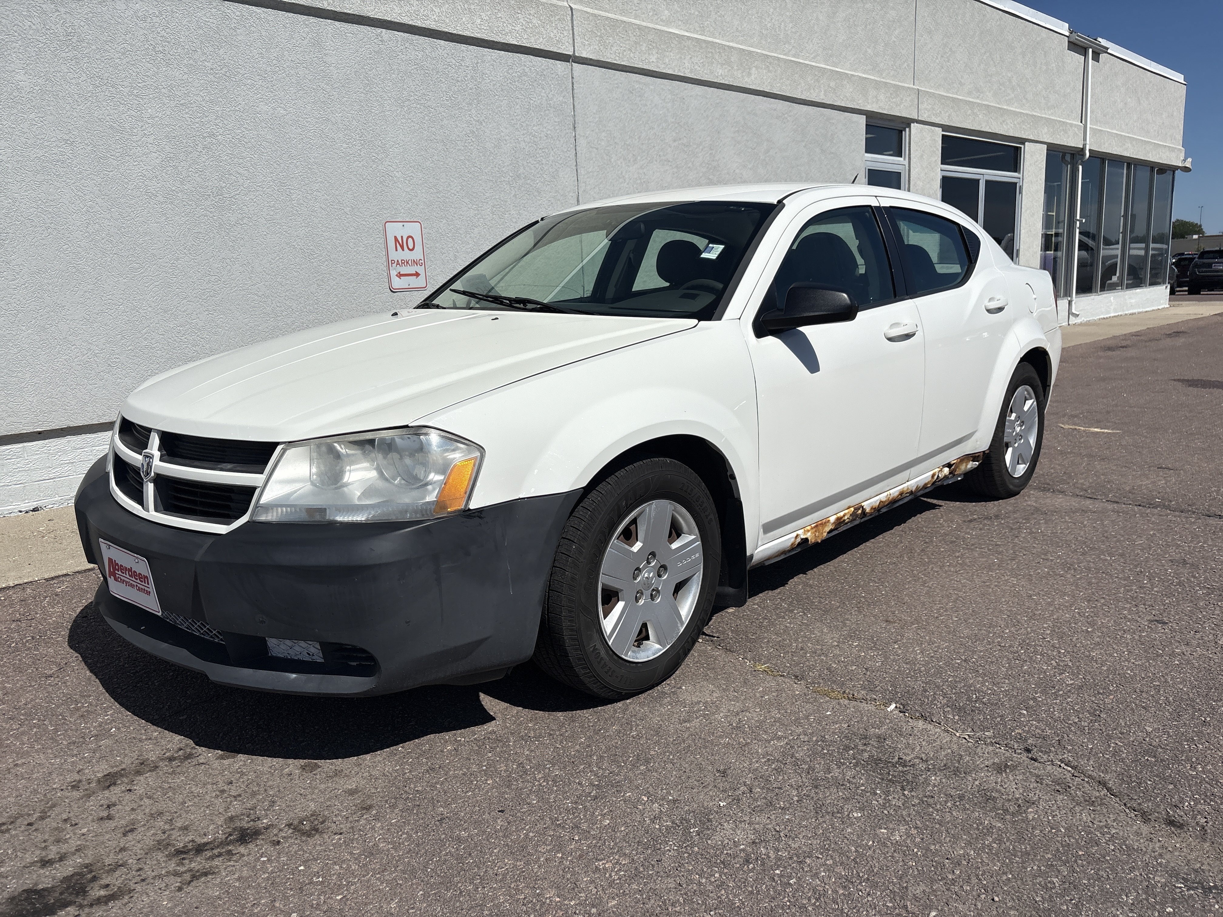 Used 2008 Dodge Avenger SE FWD image 2