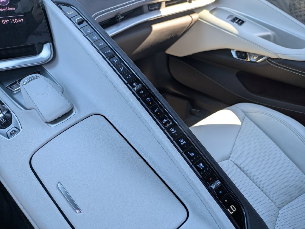 Used 2023 Chevrolet Corvette Stingray Preferred Cpe RWD image 18