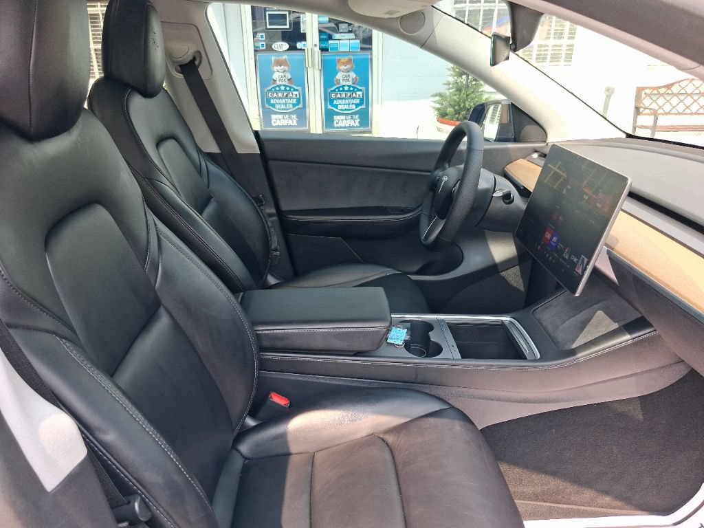 Used 2021 Tesla Model Y Long Range AWD/4WD image 6