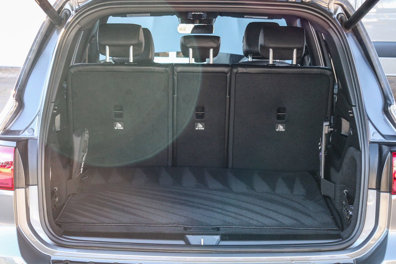 Certified 2024 Mercedes-Benz GLB 250 image 28