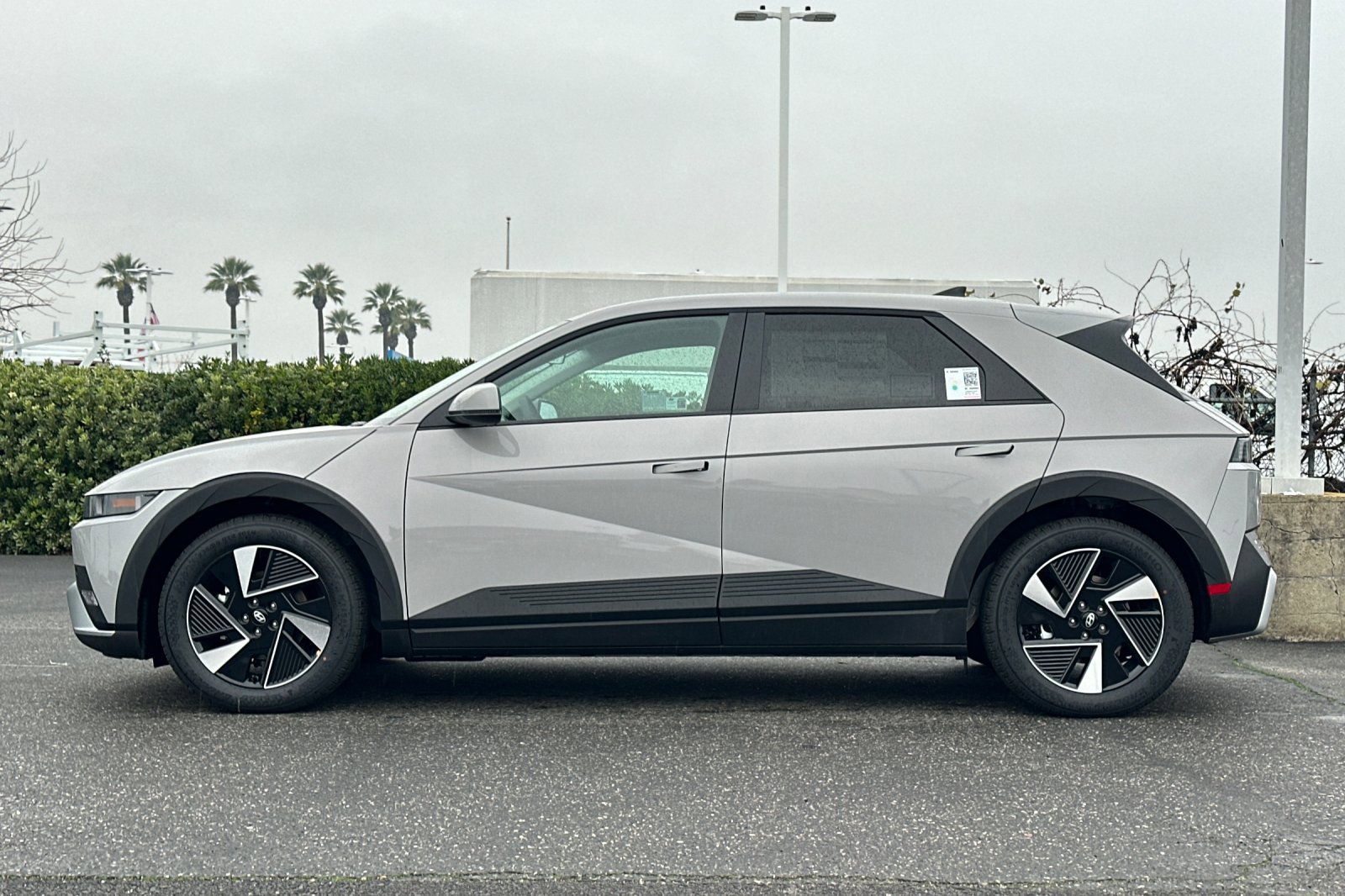 New 2026 Hyundai Ioniq 5 SE image 7