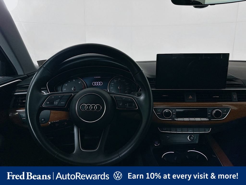 Used 2023 Audi A4 2.0T Premium w/ Convenience Package AWD/4WD image 28