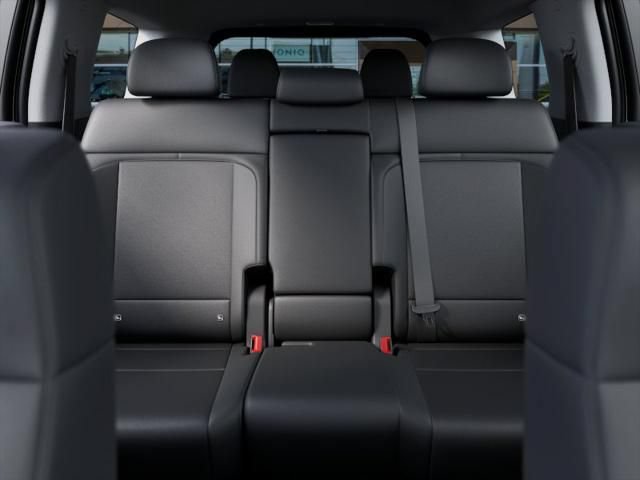 New 2027 Hyundai Santa Fe SE FWD image 12