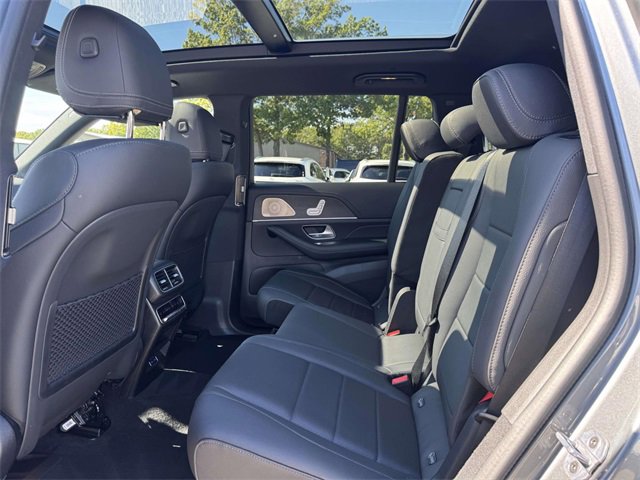 Certified 2025 Mercedes-Benz GLS 450 4MATIC image 33