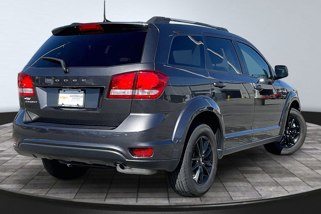 Used 2019 Dodge Journey SE w/ Connectivity Group image 2