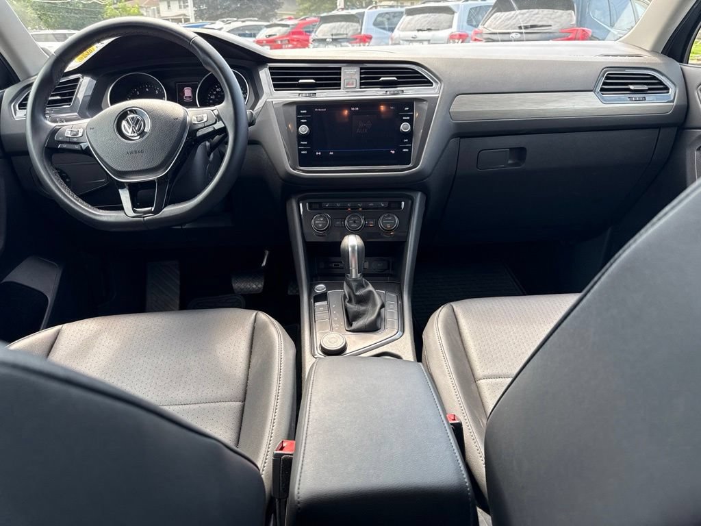 Used 2019 Volkswagen Tiguan SE AWD/4WD image 17