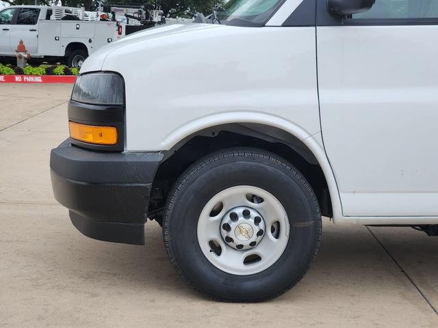 New 2026 Chevrolet Express 3500 w/ Power Convenience Package RWD image 14