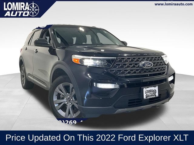 Used 2022 Ford Explorer XLT w/ XLT Sport Appearance Package