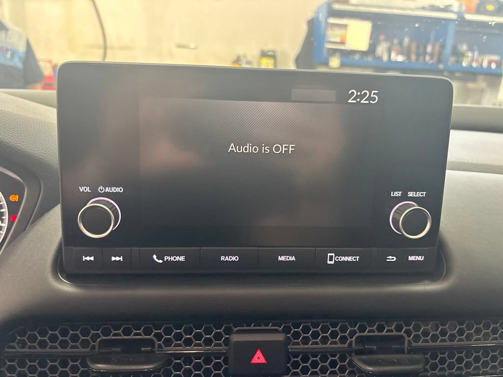 Used 2025 Honda HR-V Sport image 14