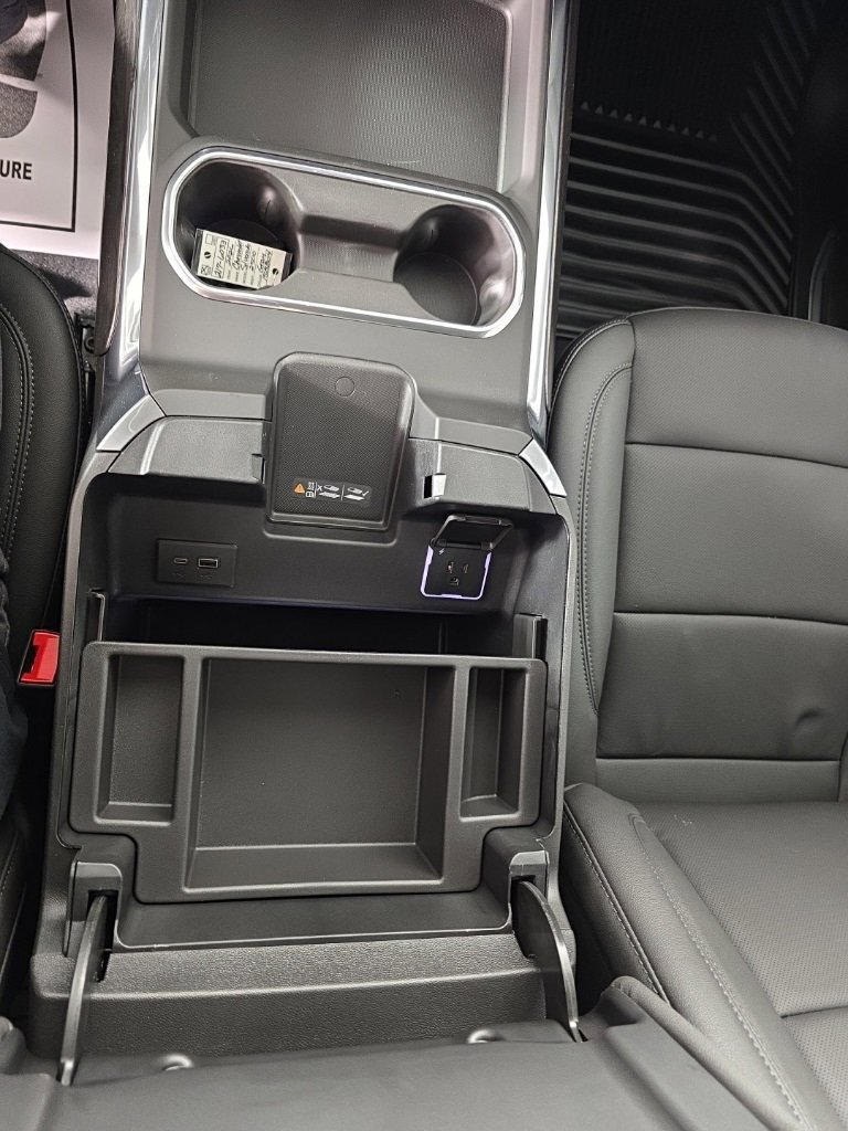 New 2026 Chevrolet Silverado 2500 LTZ w/ LTZ Convenience Package image 23