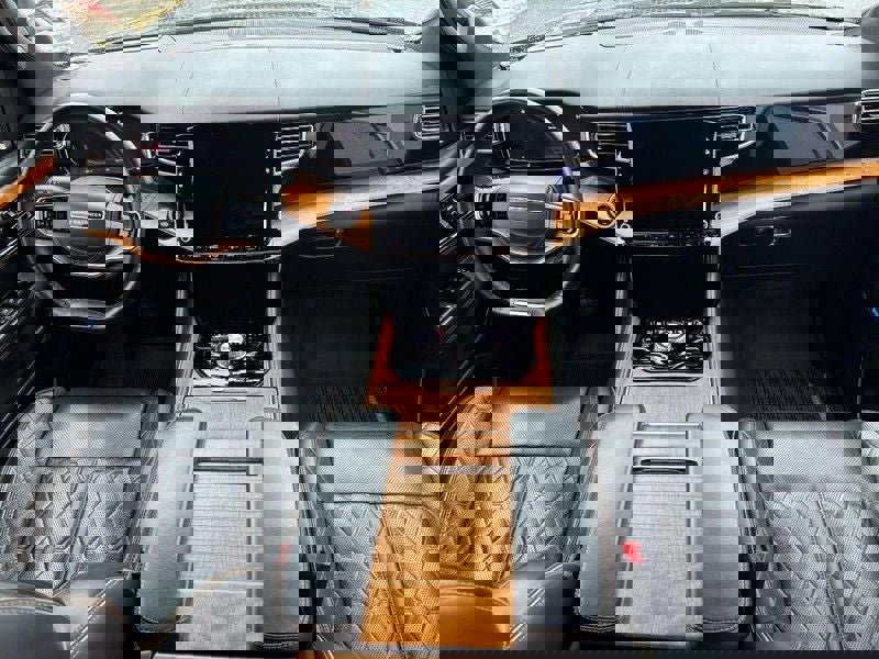 Used 2022 Jeep Grand Wagoneer Series III image 12