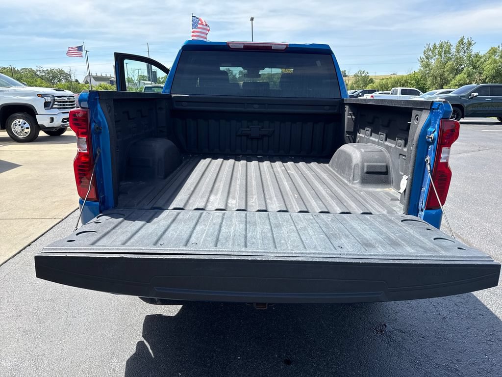 Certified 2022 Chevrolet Silverado 1500 LT w/ Protection Package AWD/4WD image 29