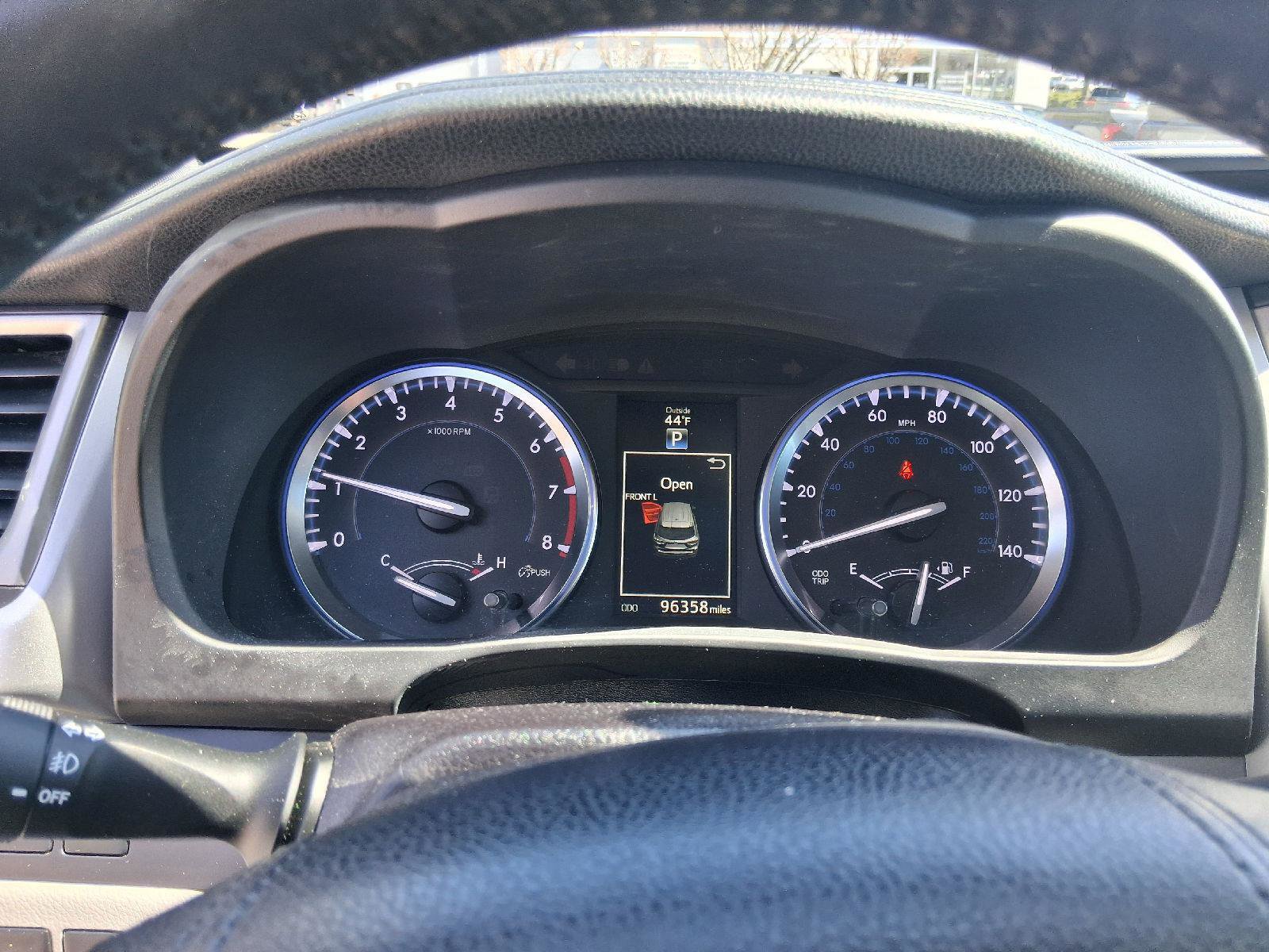 Used 2015 Toyota Highlander XLE AWD/4WD image 11