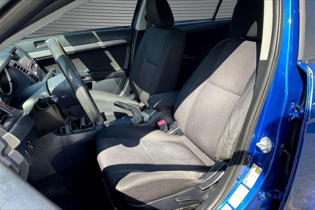 Used 2011 Mitsubishi Lancer ES image 20