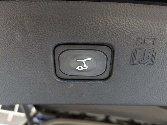 Certified 2024 Ford Edge Titanium w/ Titanium Elite Package image 22