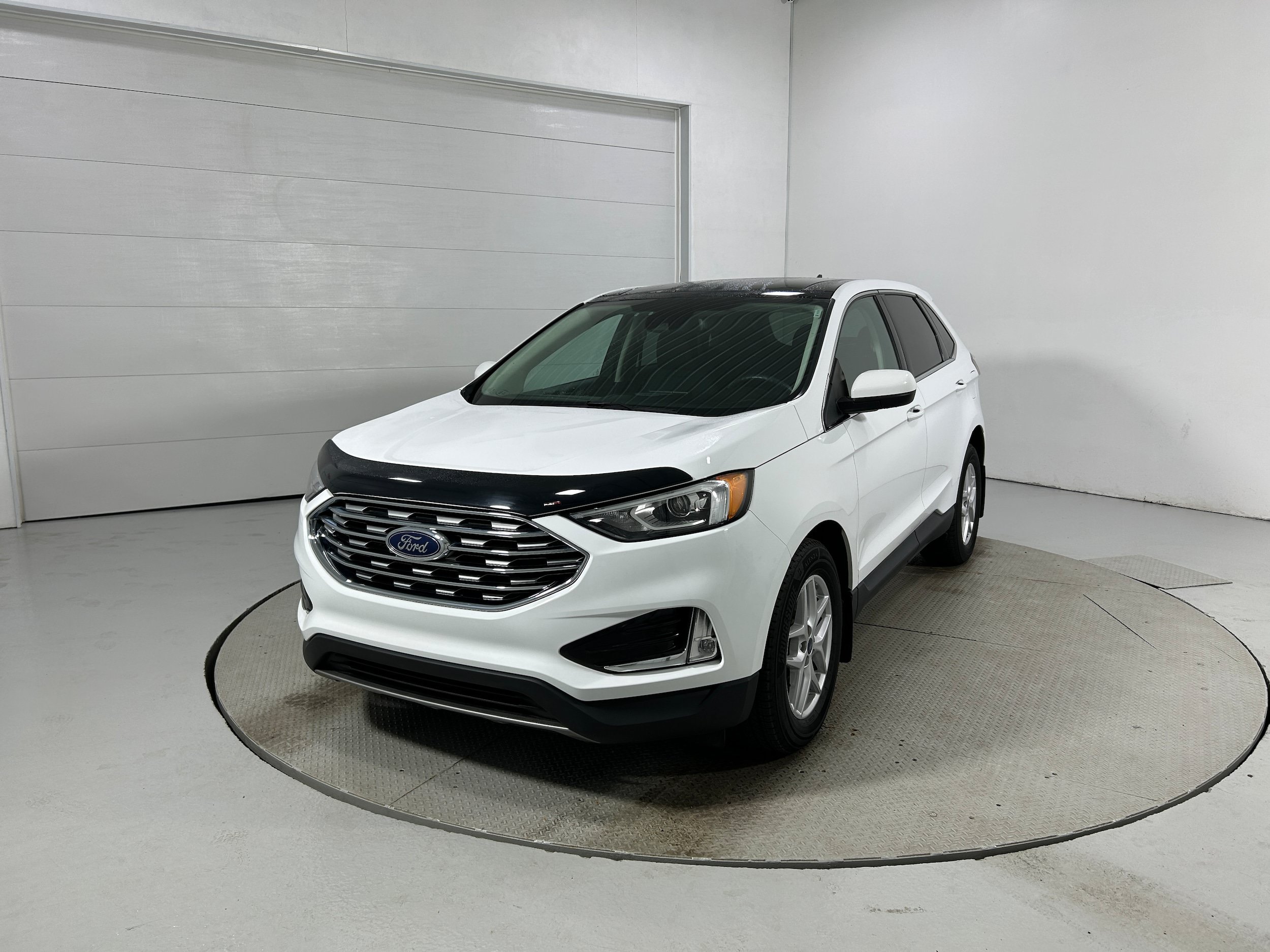 Used 2021 Ford Edge SEL w/ Convenience Package AWD/4WD image 18