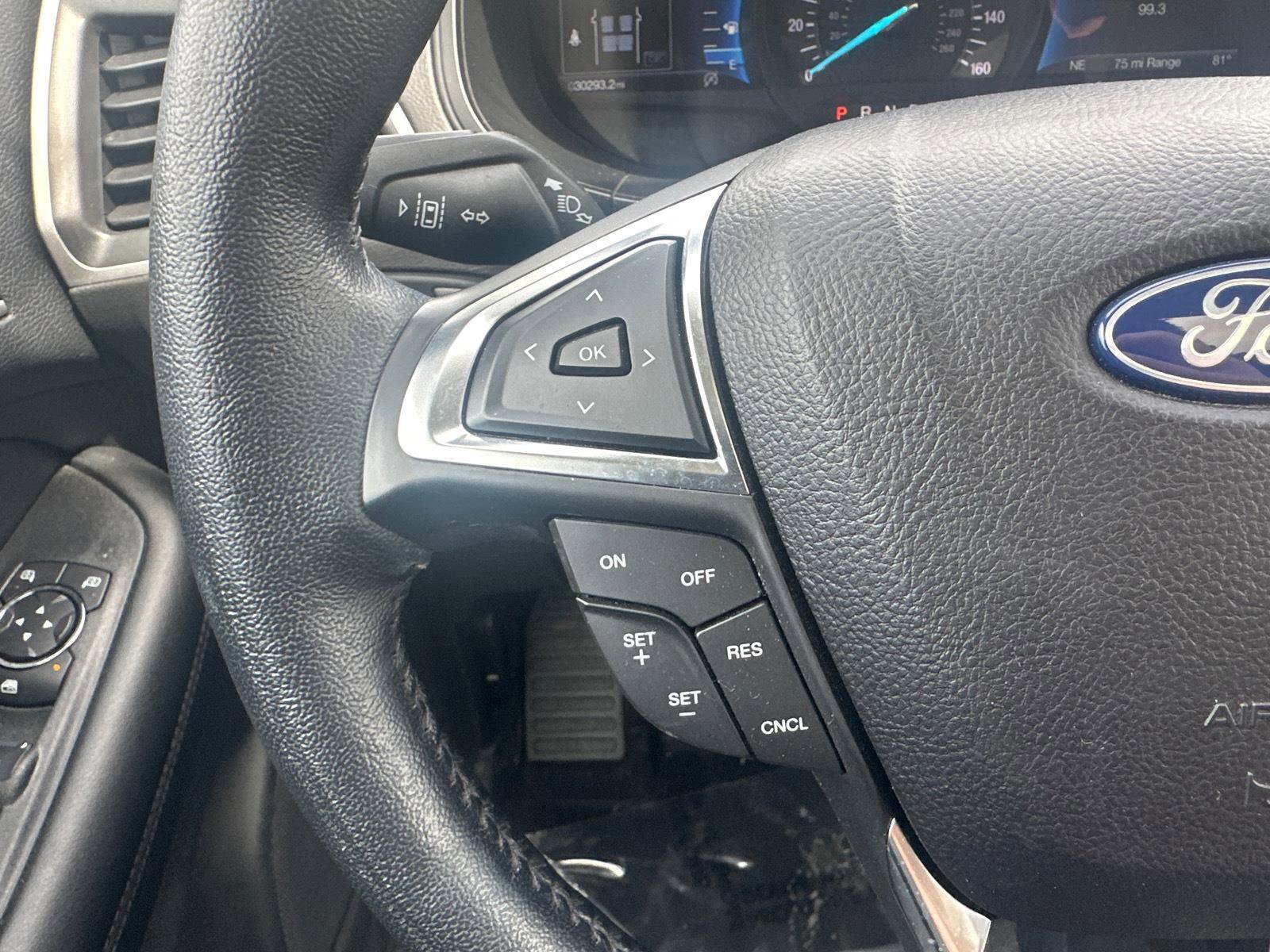 Certified 2022 Ford Edge SEL w/ Convenience Package AWD/4WD image 20