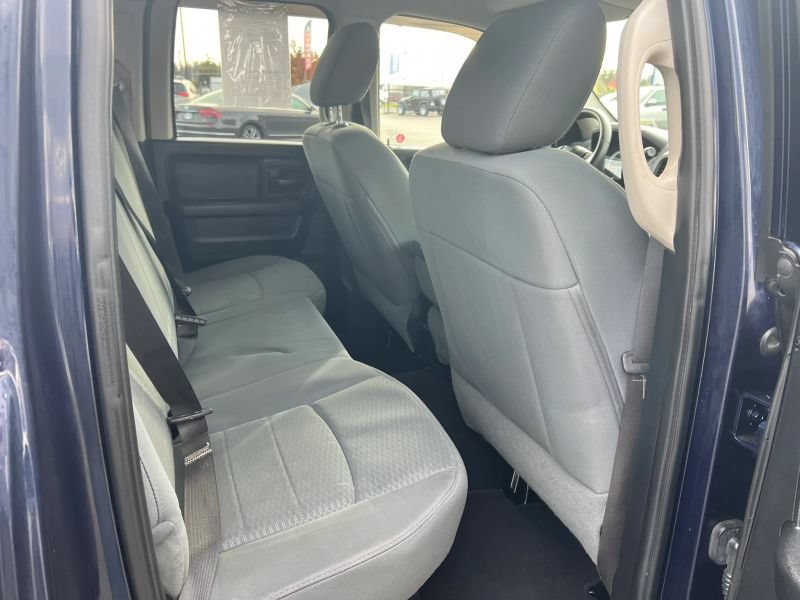Used 2014 RAM 1500 ST w/ SXT Appearance Group AWD/4WD image 9