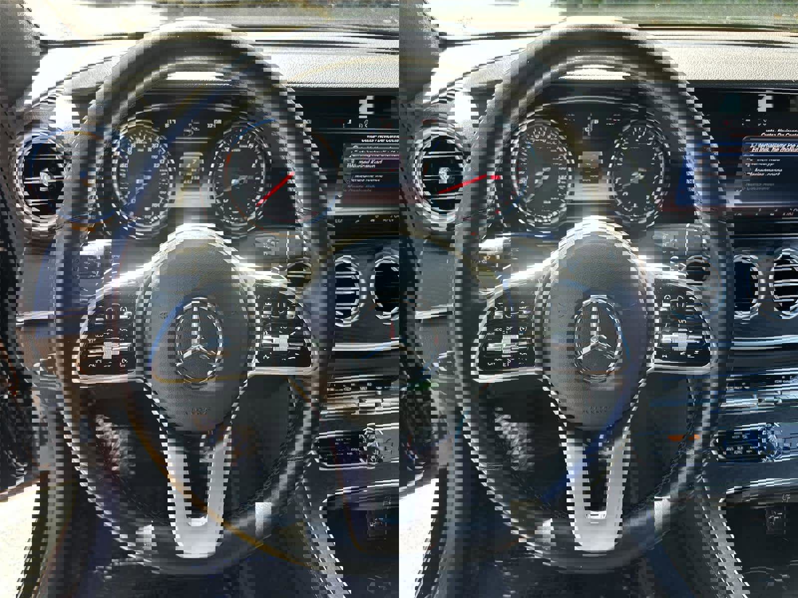 Used 2019 Mercedes-Benz E 450 4MATIC Sedan image 15