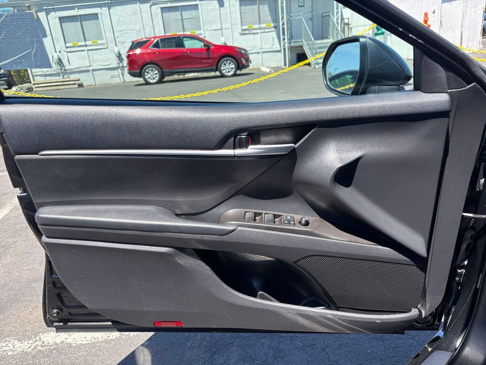 Used 2023 Toyota Camry LE FWD image 18