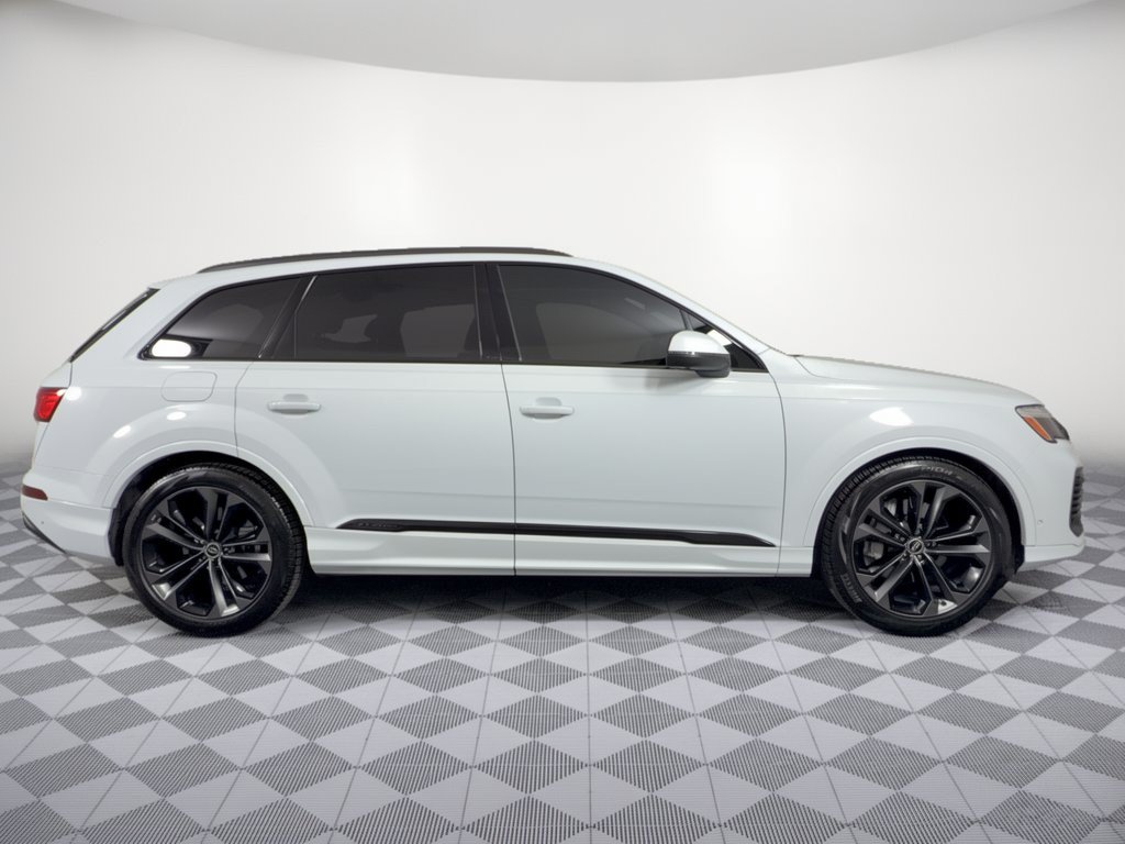 Used 2026 Audi Q7 3.0T Premium Plus w/ Premium Plus Package AWD/4WD image 8