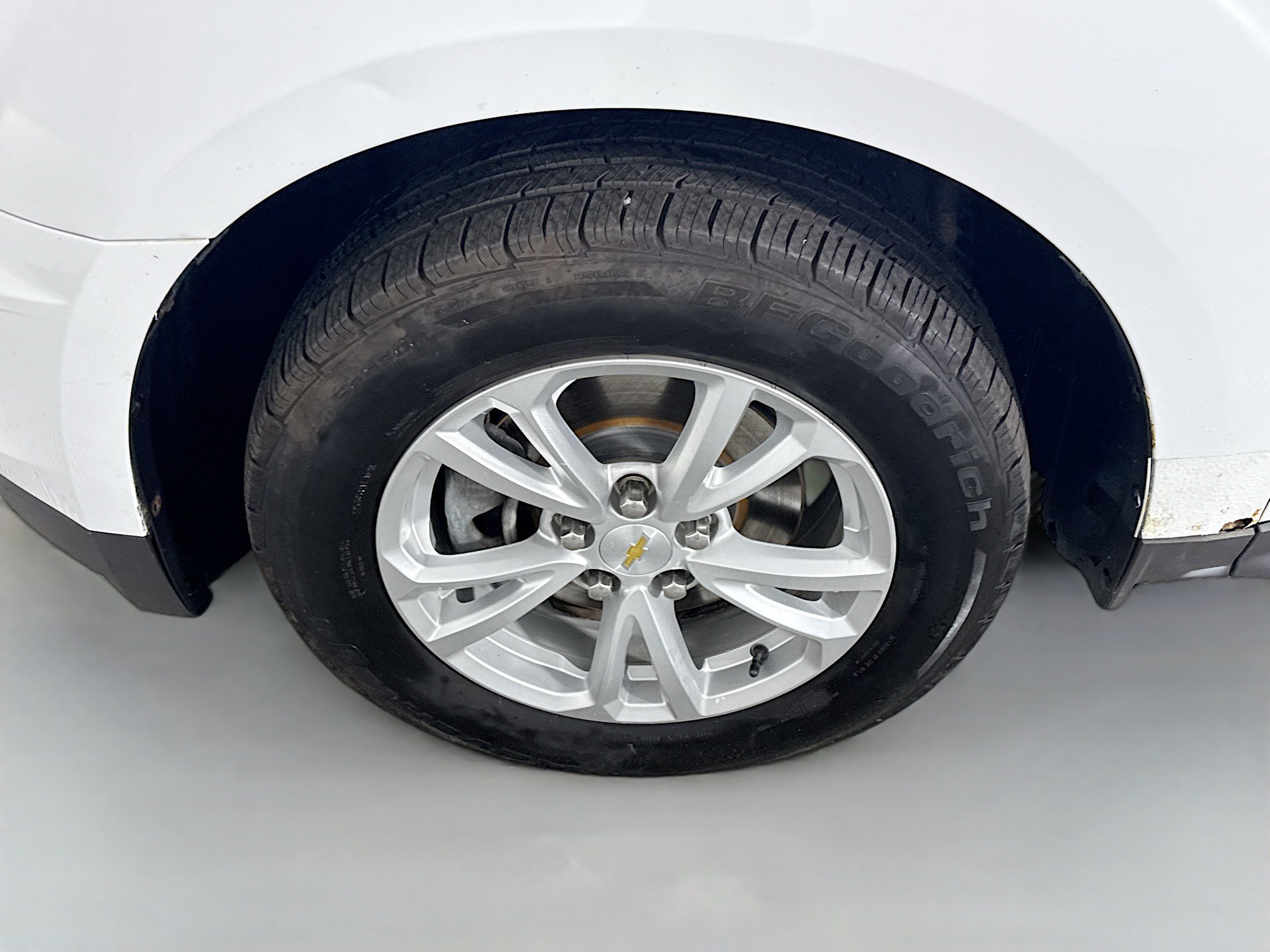 Used 2017 Chevrolet Equinox LT w/ Convenience Package image 37