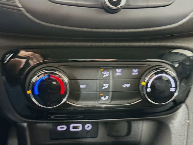 Used 2021 Buick Encore GX Preferred image 17