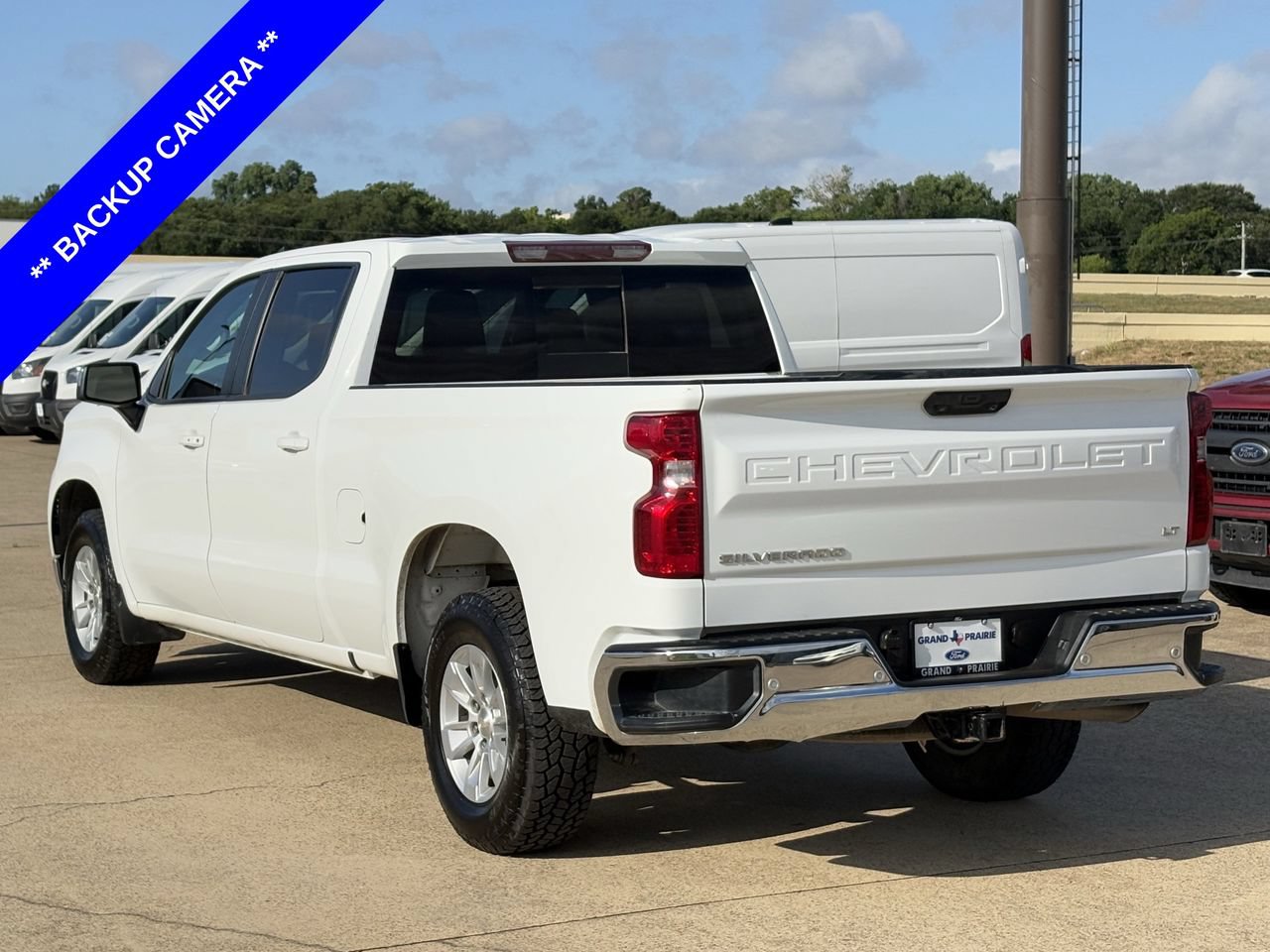 Used 2023 Chevrolet Silverado 1500 LT w/ Convenience Package II RWD image 6