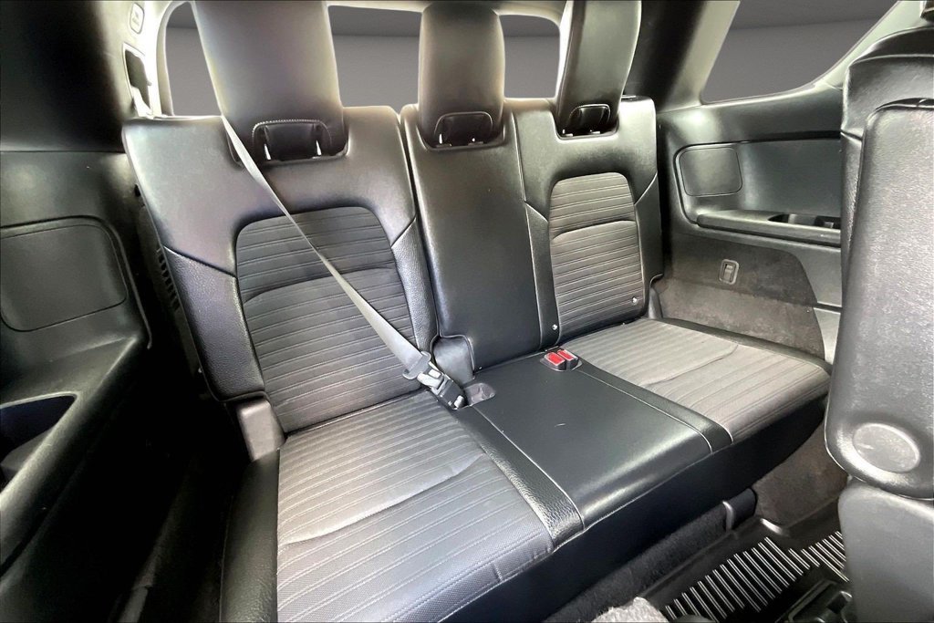 Used 2023 Nissan Pathfinder Rock Creek AWD/4WD image 29
