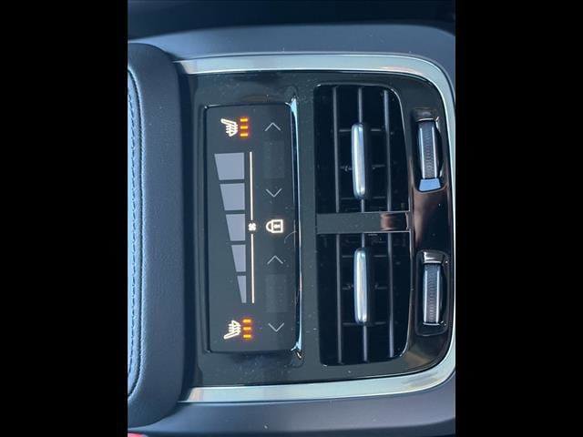 New 2025 Volvo XC90 T8 Plus w/ Protection Package Premier image 22