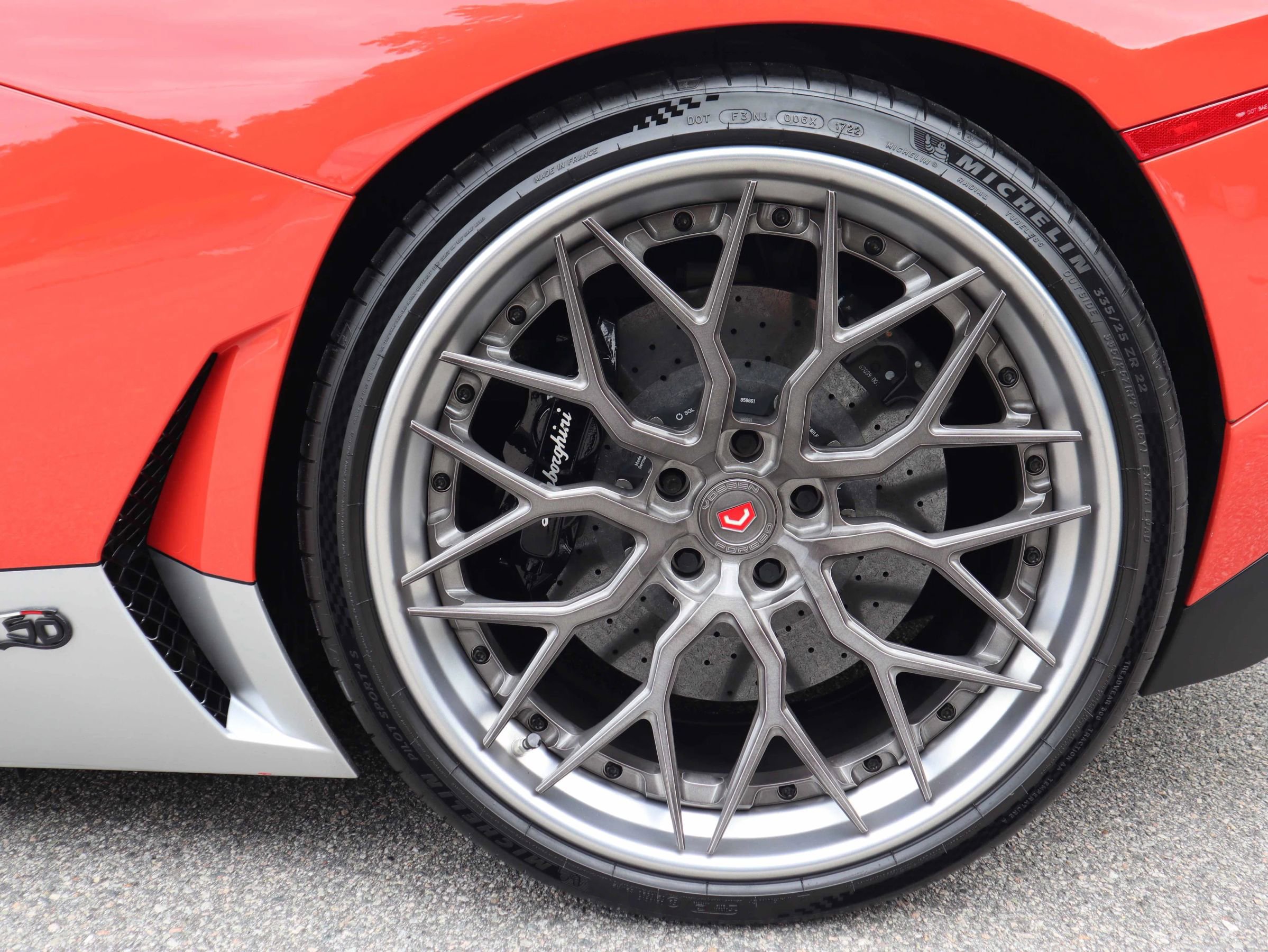 Used 2017 Lamborghini Aventador LP 700-4 image 25