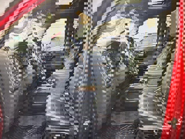 Used 2022 Chevrolet Silverado 1500 LT Trail Boss w/ LT Trail Boss Premium Package image 9