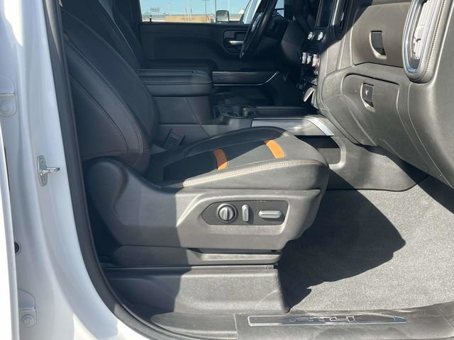 Used 2022 GMC Sierra 3500 AT4 w/ Gooseneck/5TH Wheel Package image 25