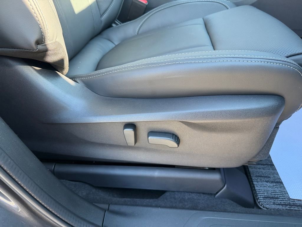 Used 2026 Subaru Ascent Limited AWD/4WD image 22