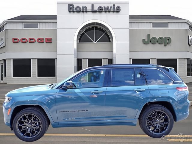 New 2026 Jeep Grand Cherokee Summit w/ Obsidian Package AWD/4WD image 1