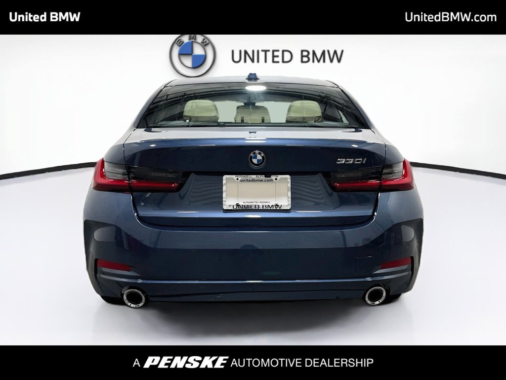 New 2026 BMW 330i Sedan w/ Premium Package RWD image 6