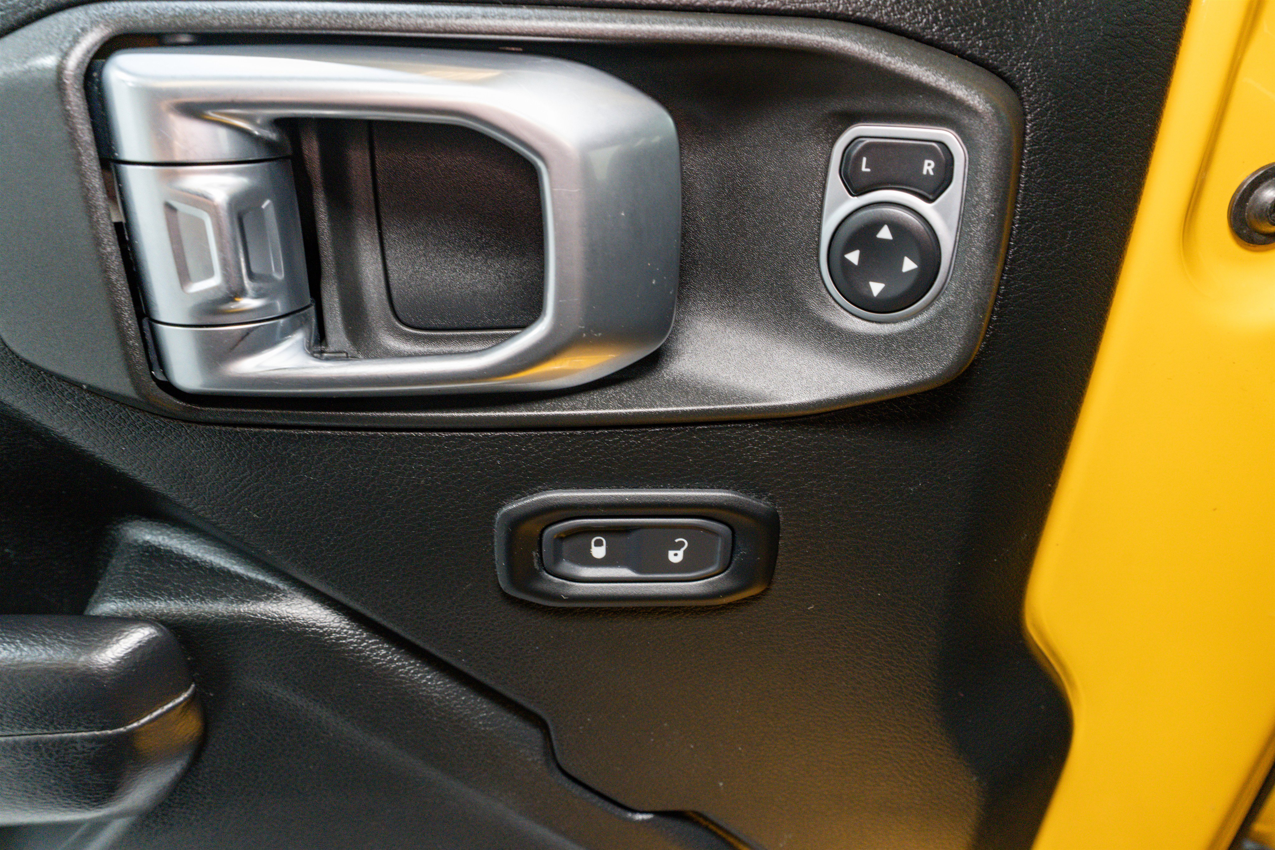 Used 2019 Jeep Wrangler Unlimited Sport S image 13