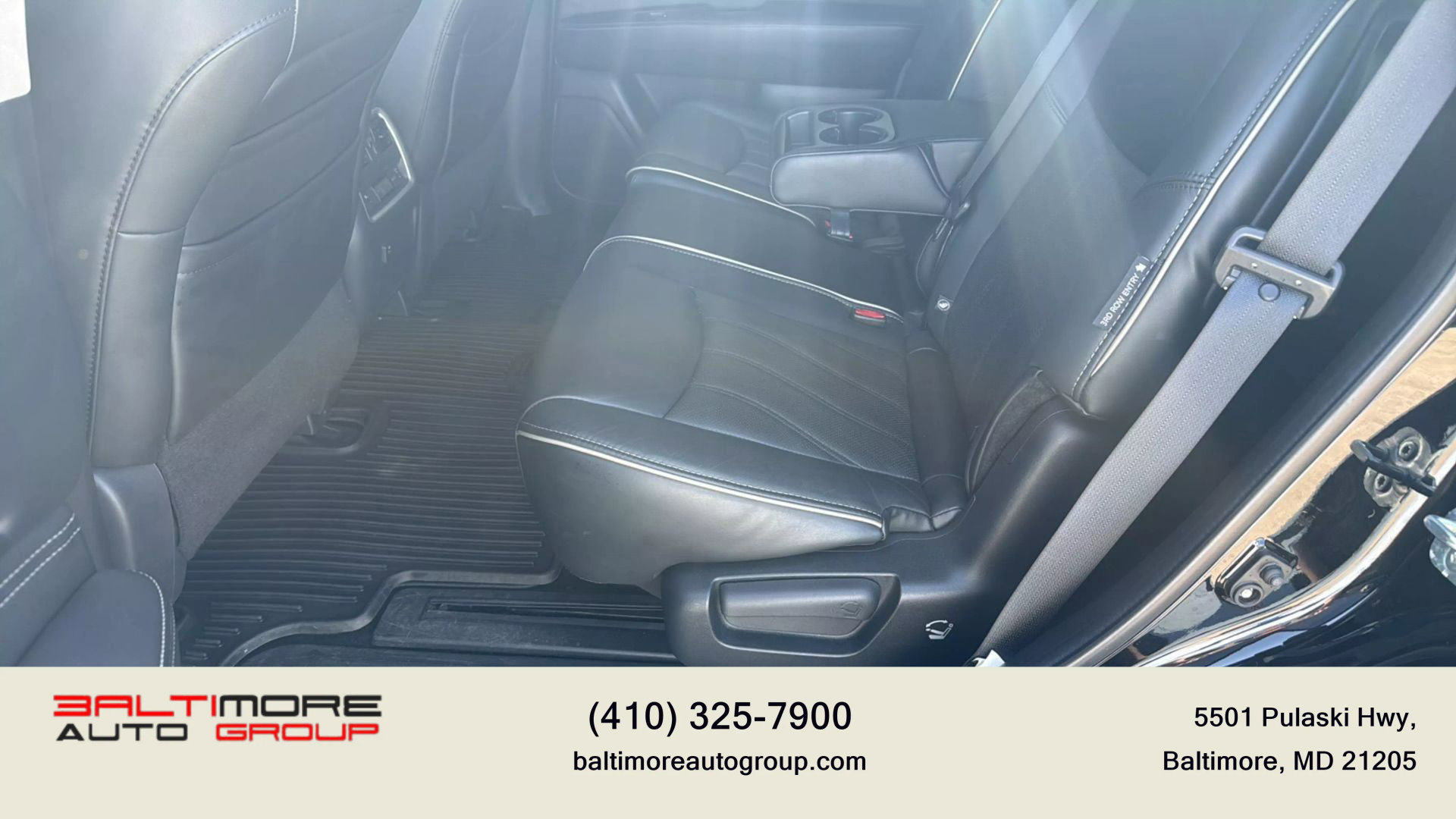 Used 2019 INFINITI QX60 Luxe w/ Essential Package image 30