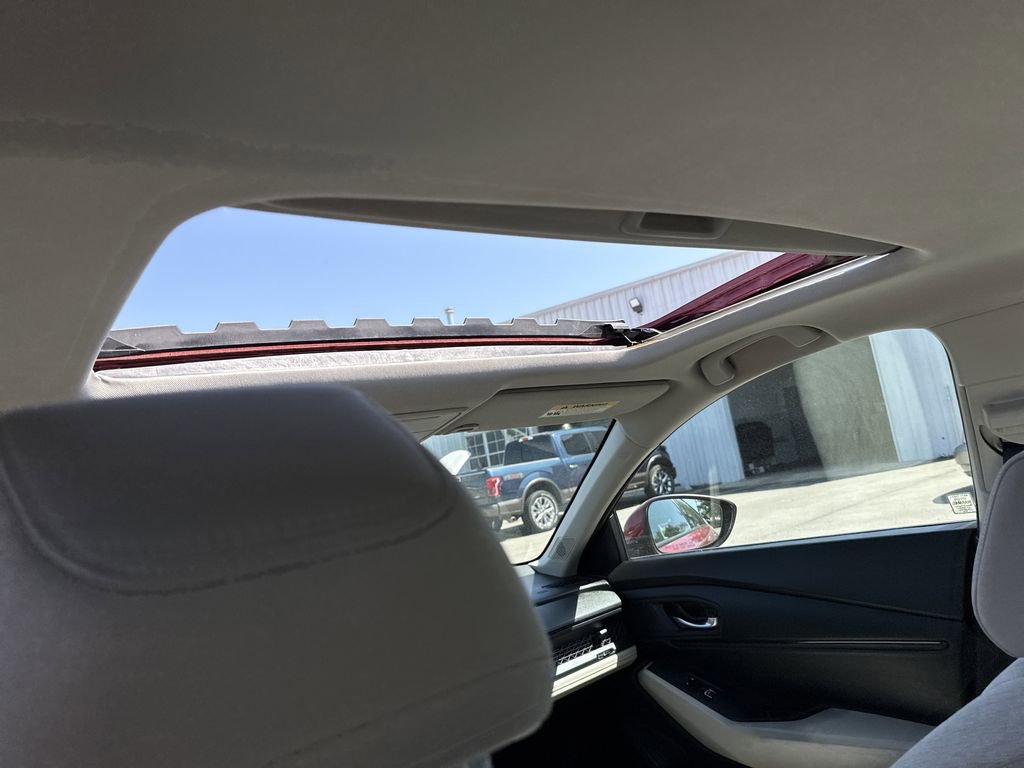 Used 2023 Honda Accord EX image 34