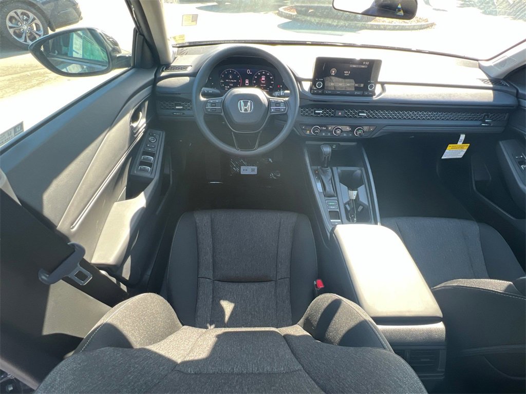 New 2025 Honda Accord SE image 26