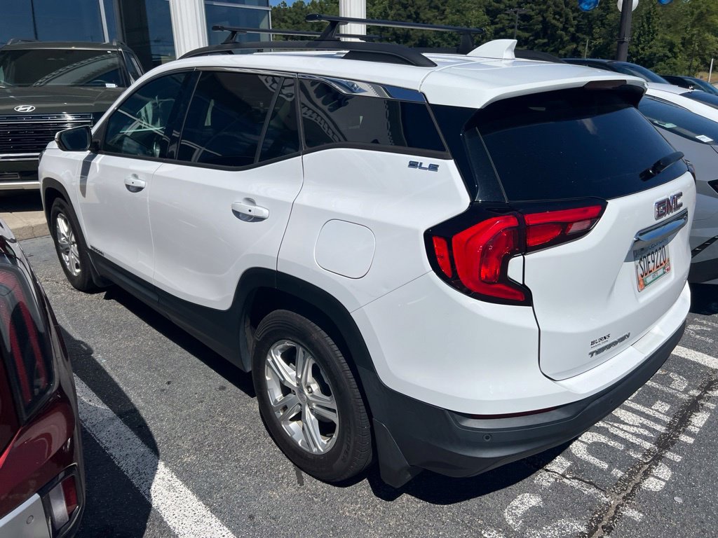 Used 2019 GMC Terrain SLE w/ Driver Convenience Package FWD image 3