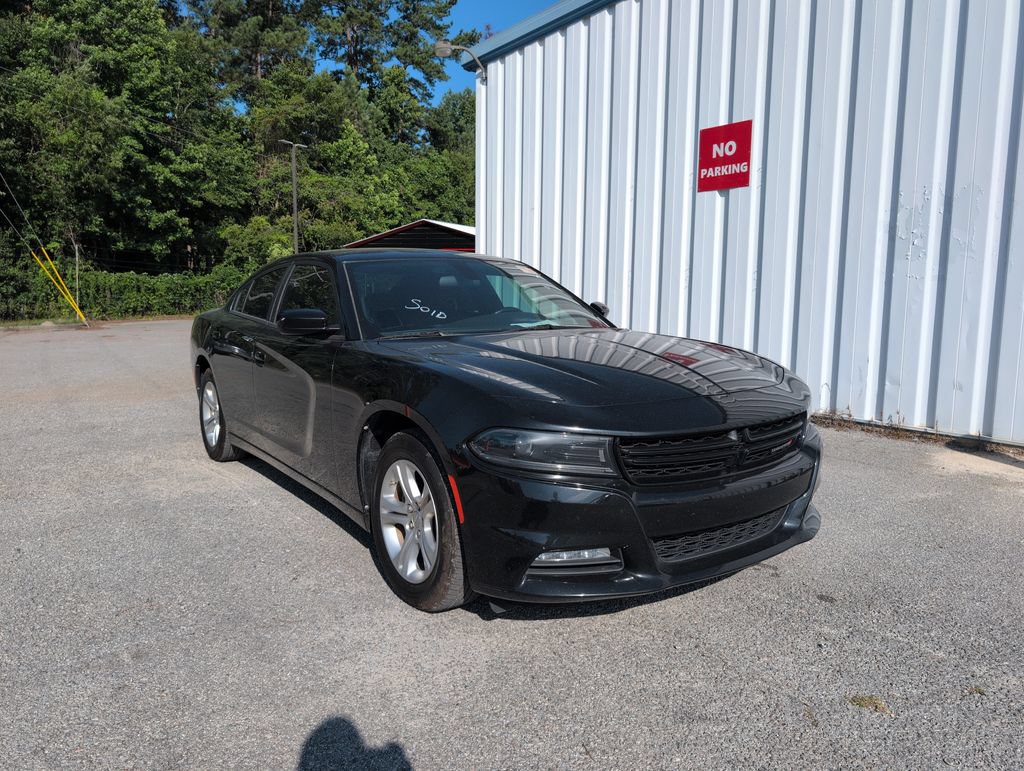 Used 2022 Dodge Charger SXT w/ Driver Convenience Group RWD image 1
