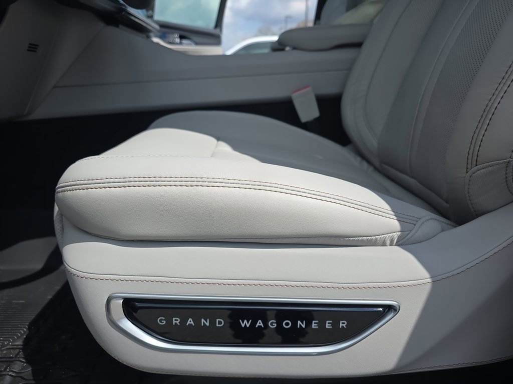 New 2026 Jeep Grand Wagoneer L Summit image 34