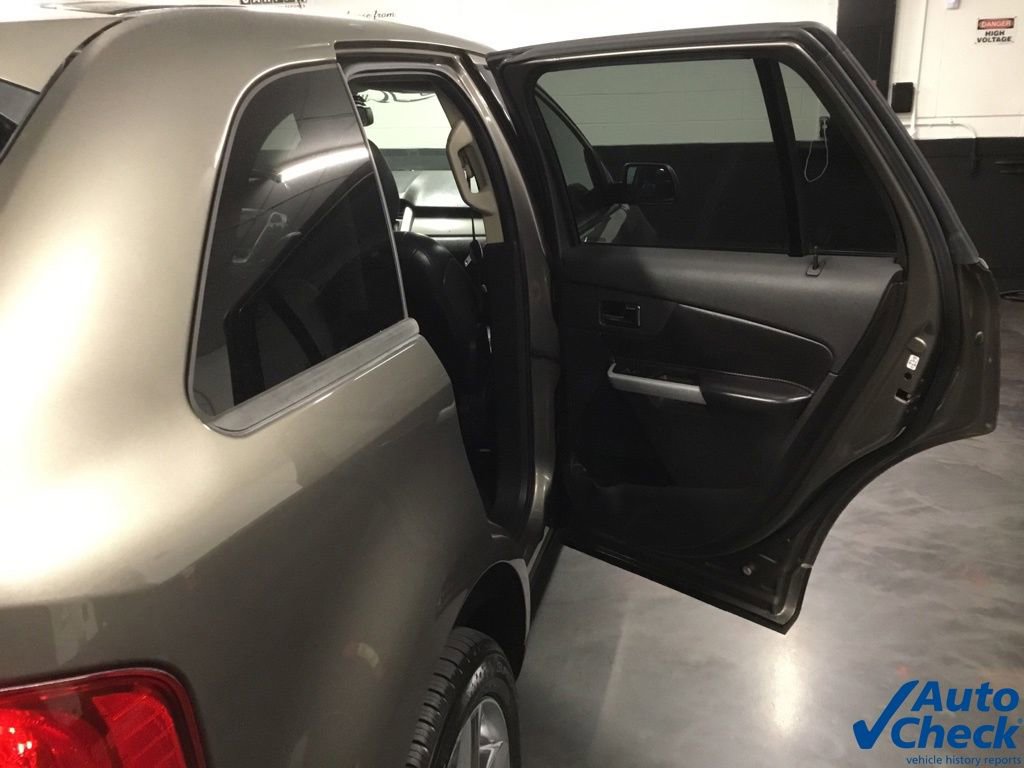 Used 2013 Ford Edge SEL AWD/4WD image 35