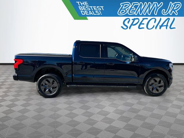 Used 2025 Ford F150 Lightning Flash image 4
