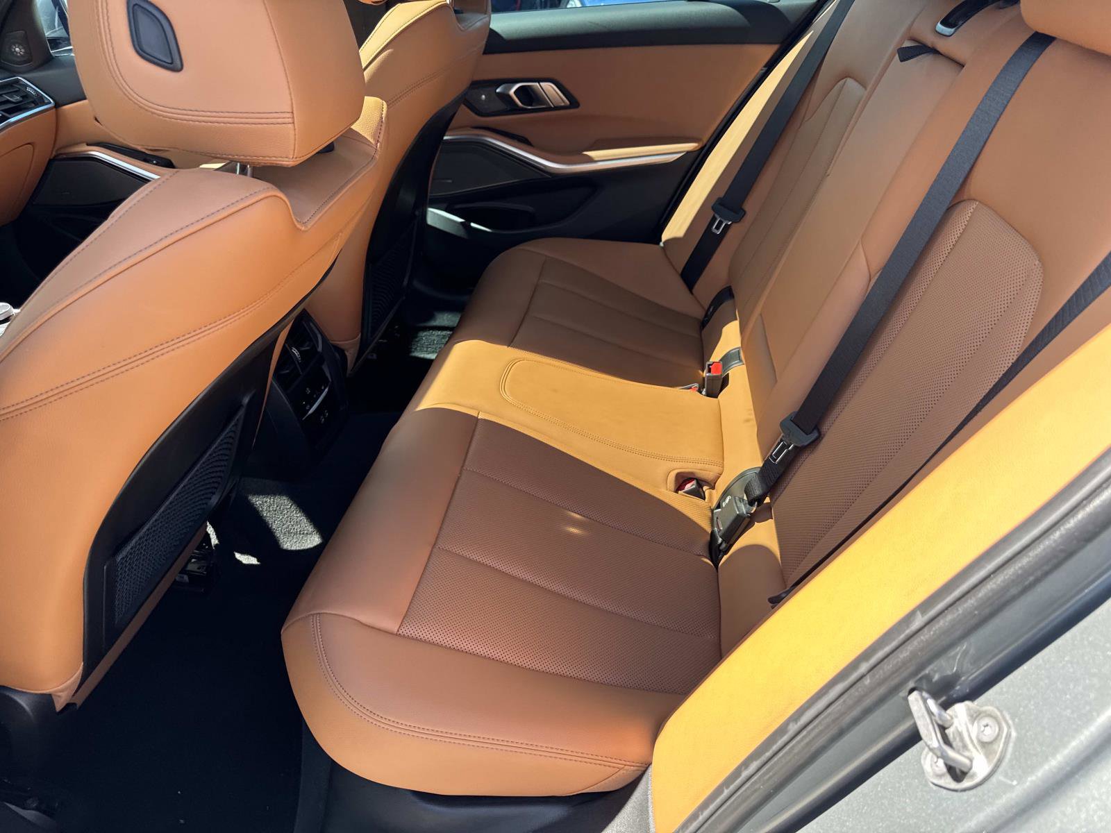 Used 2023 BMW 330e w/ Premium Package RWD image 11