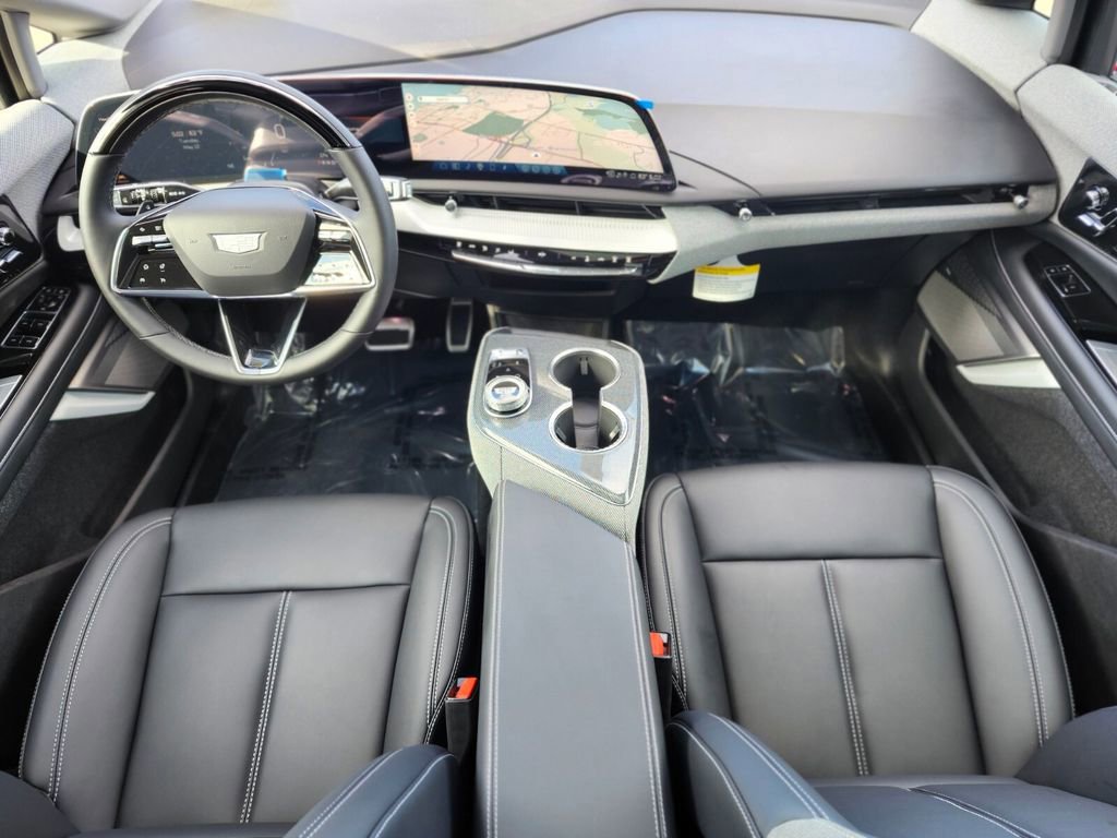 New 2026 Cadillac Optiq Sport 1 w/ LPO, Floor Liner Package AWD/4WD image 10