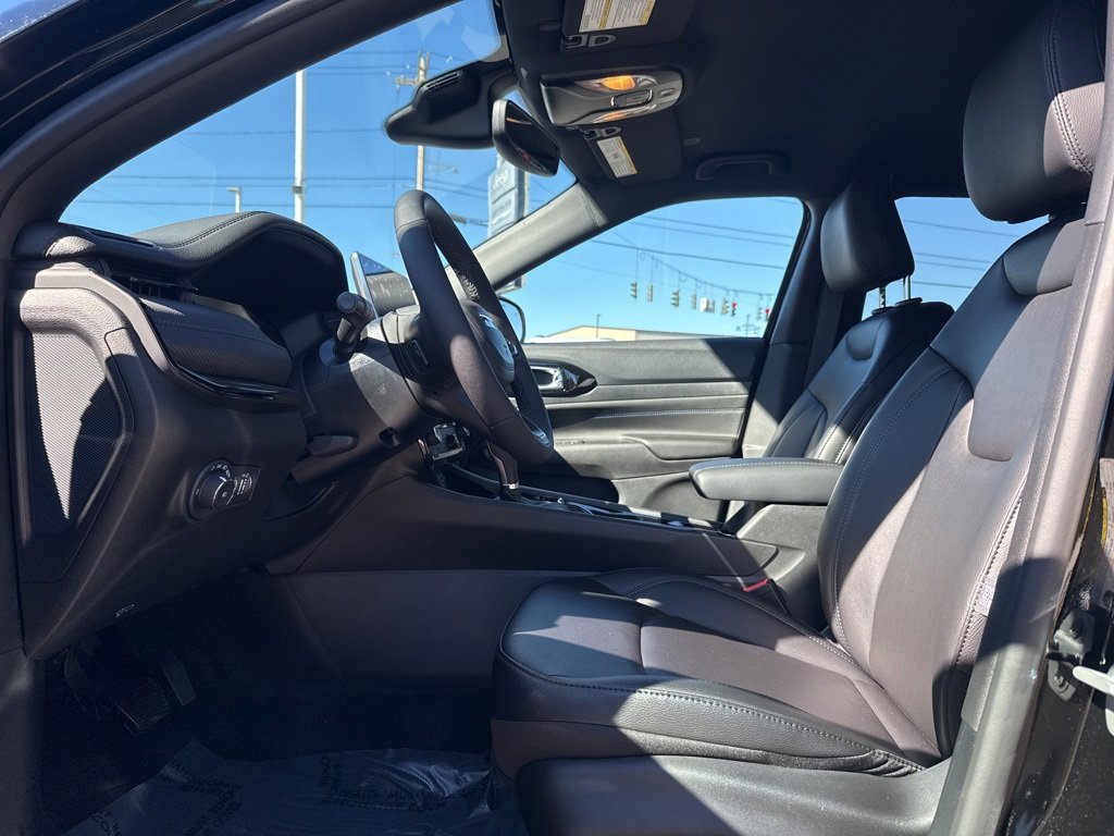 New 2026 Jeep Compass Limited image 18