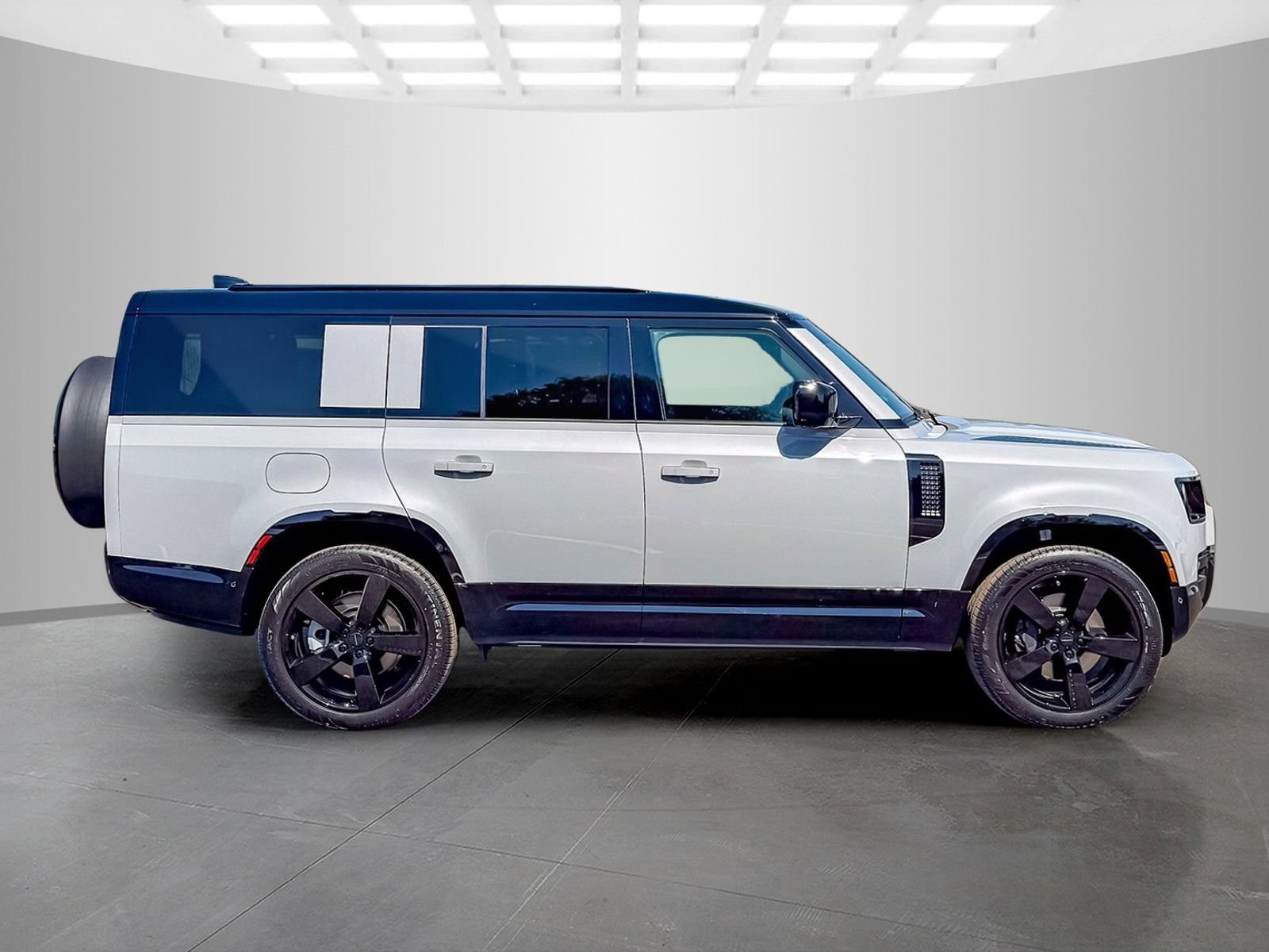 New 2026 Land Rover Defender 130 X-Dynamic SE AWD/4WD image 6